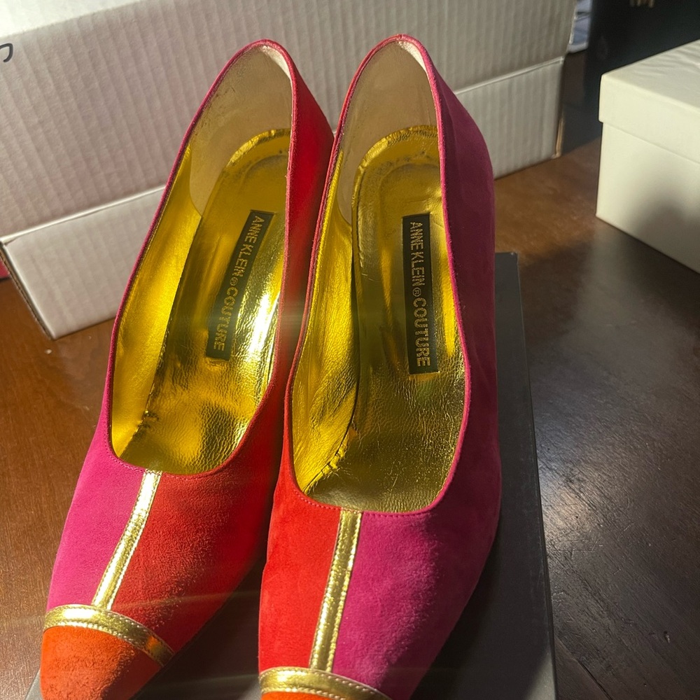 Pink and orange Vintage Joseph heels 7.5
